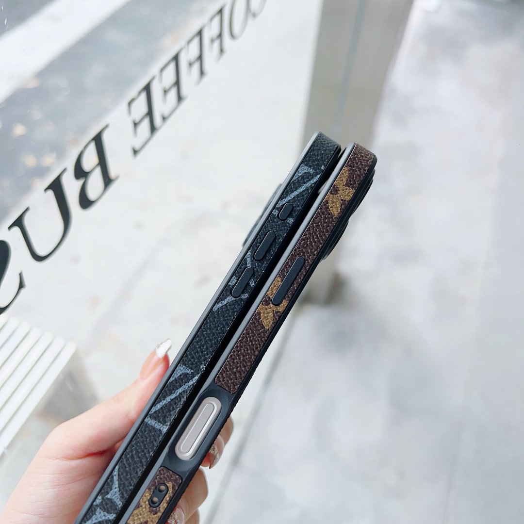 Designer Louis Vuitton IPhone 16 Cover