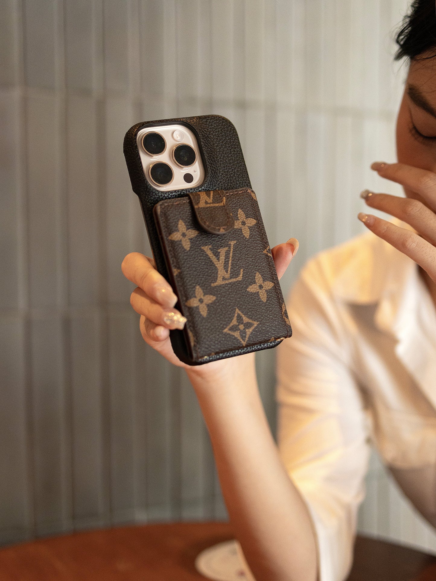 Designer 2025new arrivalAdvanced leather iPhone Case With Card Wallet And Strap Inspired