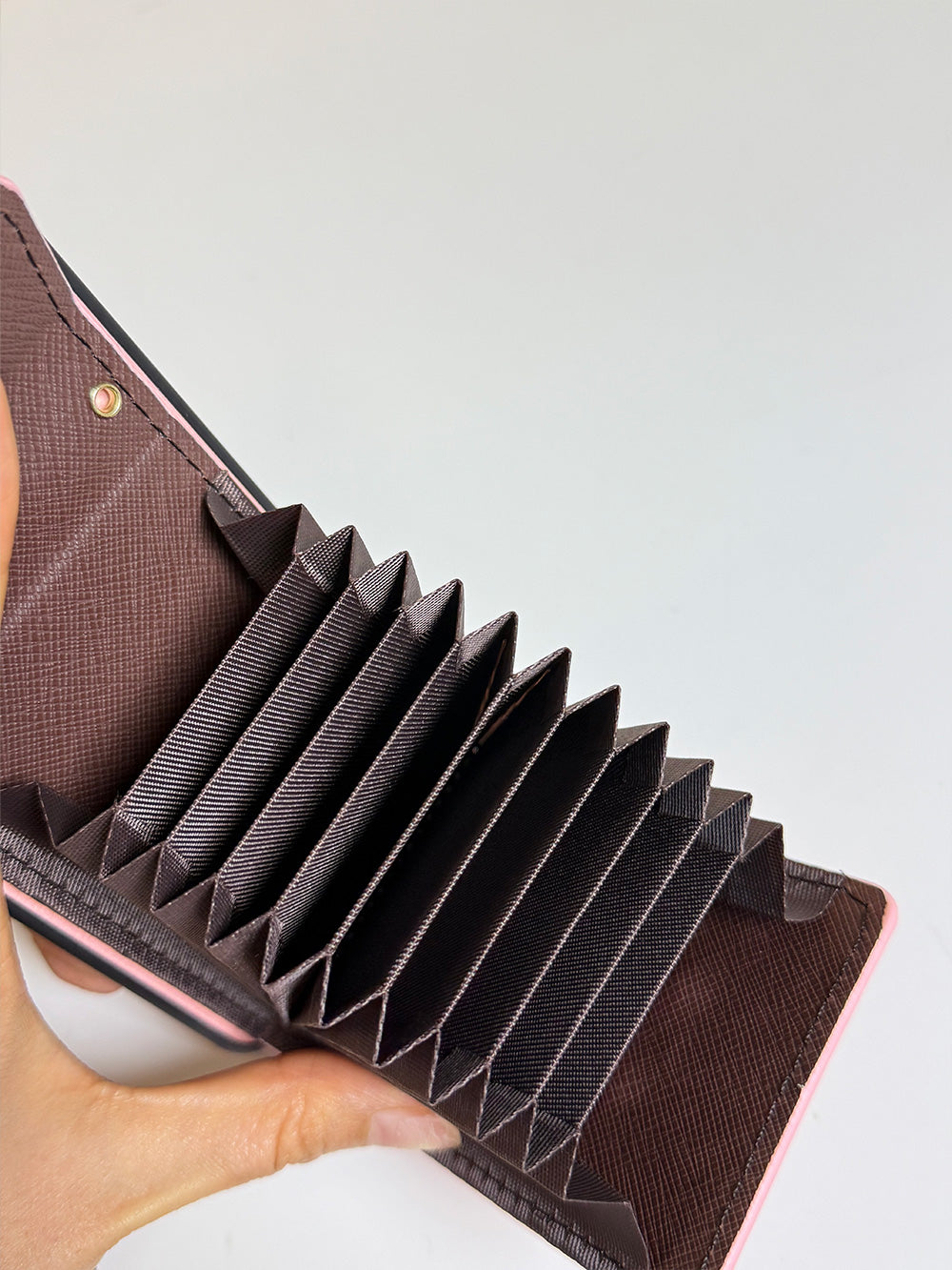 Louis Vuitton Pink iPhone case With Card Holder