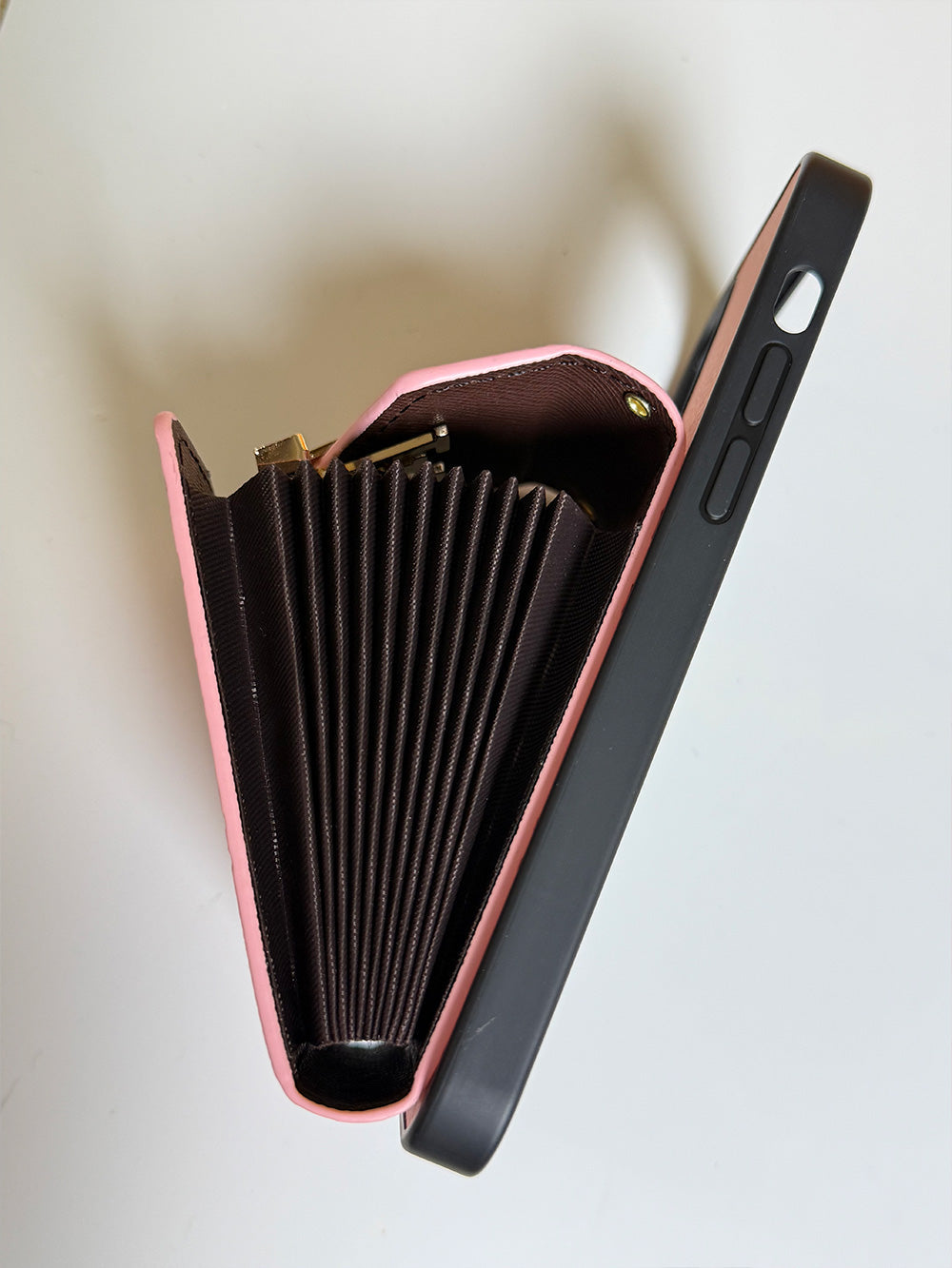 Louis Vuitton Pink iPhone case With Card Holder