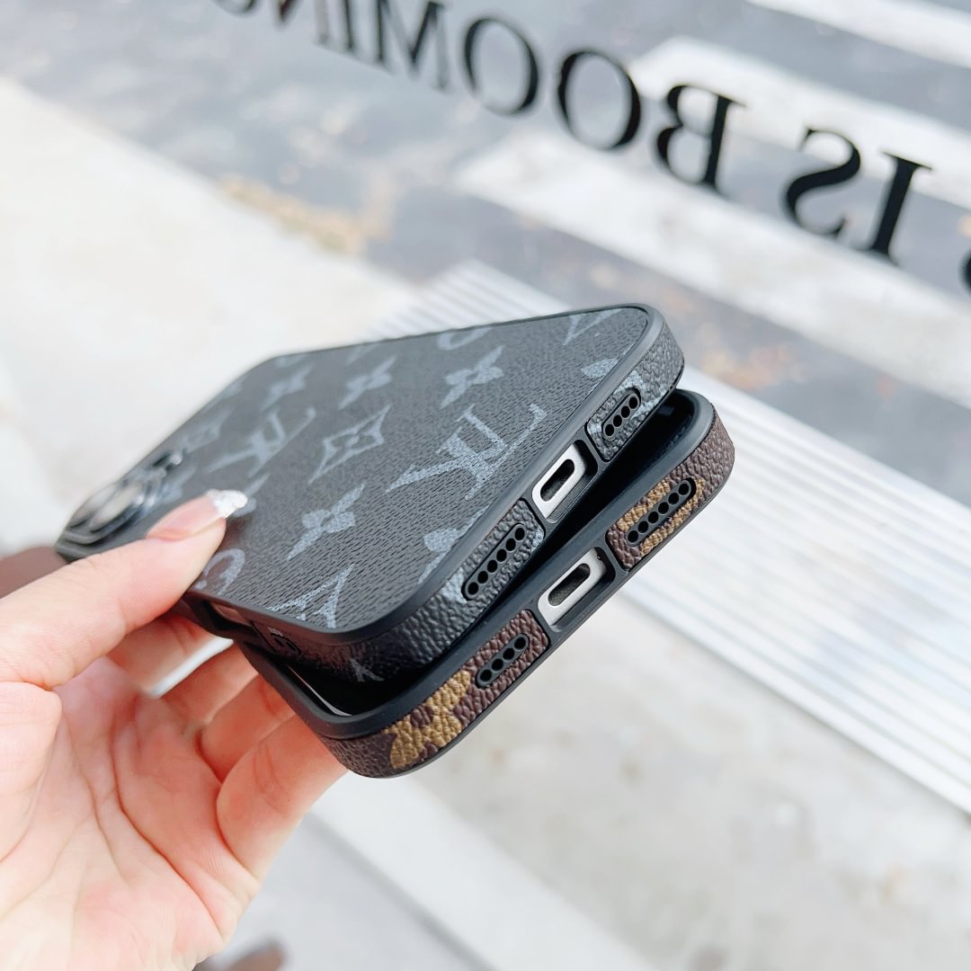 Designer Louis Vuitton IPhone 16 Cover