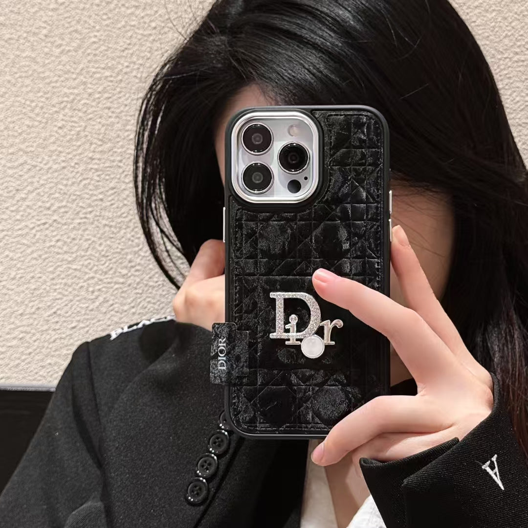 Dior iPhone 15 Pro – MagSafe Premium Phone Case