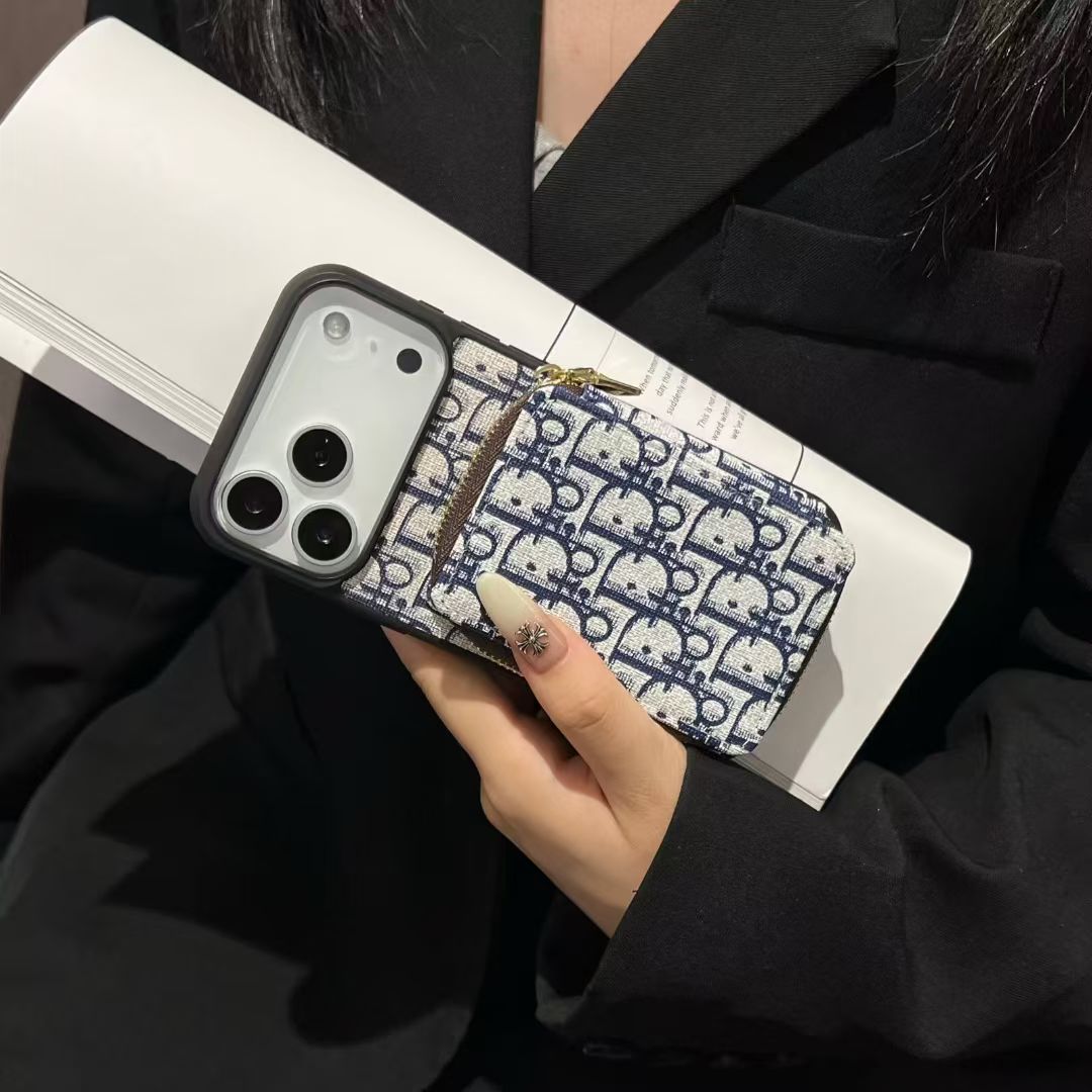 Dior iPhone 17 Pro Max – Slim Clear Phone Case