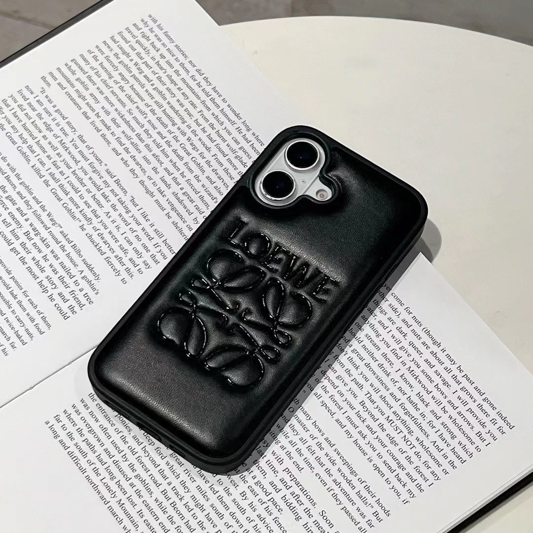 Loewe iPhone 16 Pro Max – MagSafe Premium Phone Case